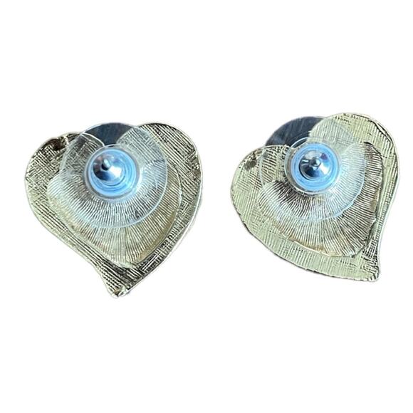 Vintage Heart Shaped Earrings - Picture 2 of 4